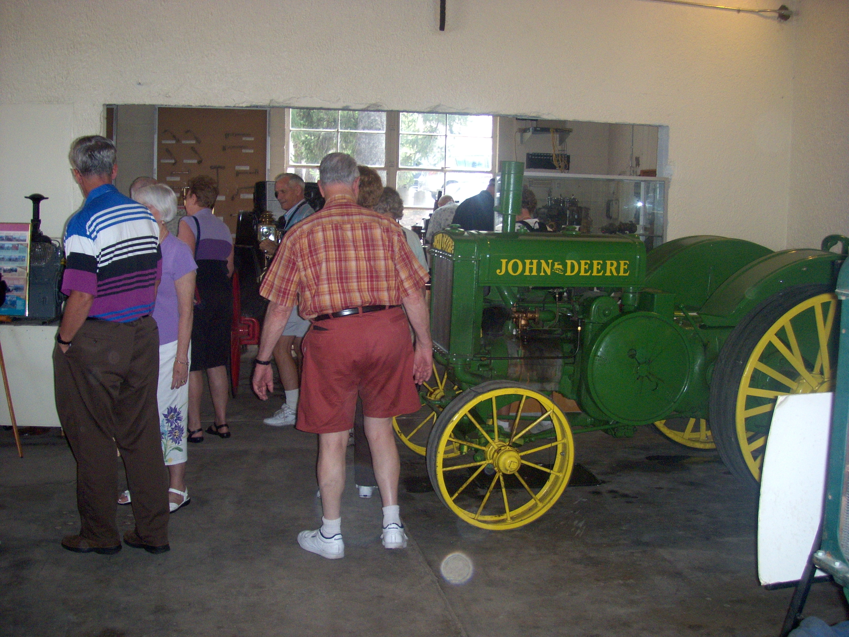 Lincoln tractor Museum